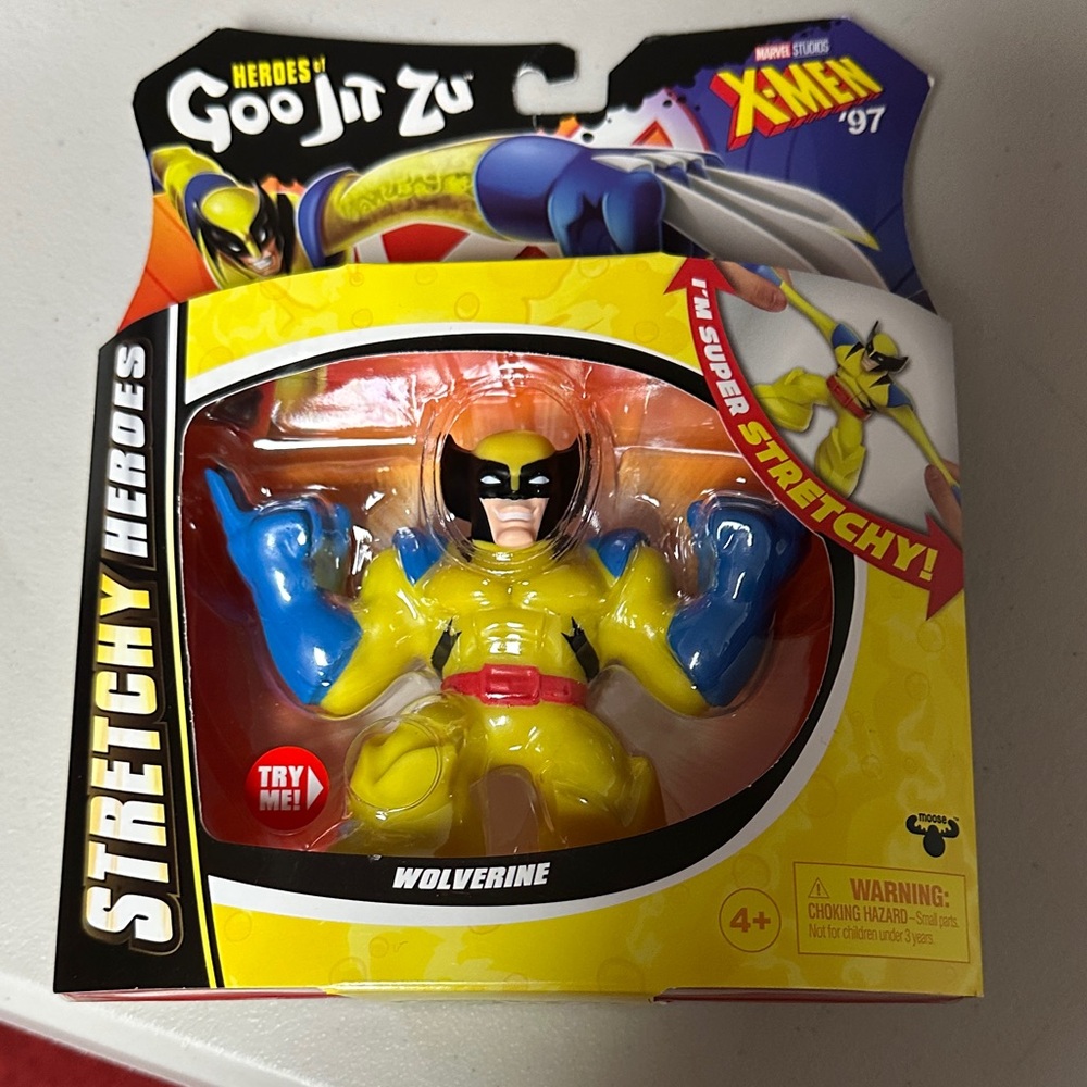 Marvel Stretchy Heroes Wolverine - Yellow and Blue